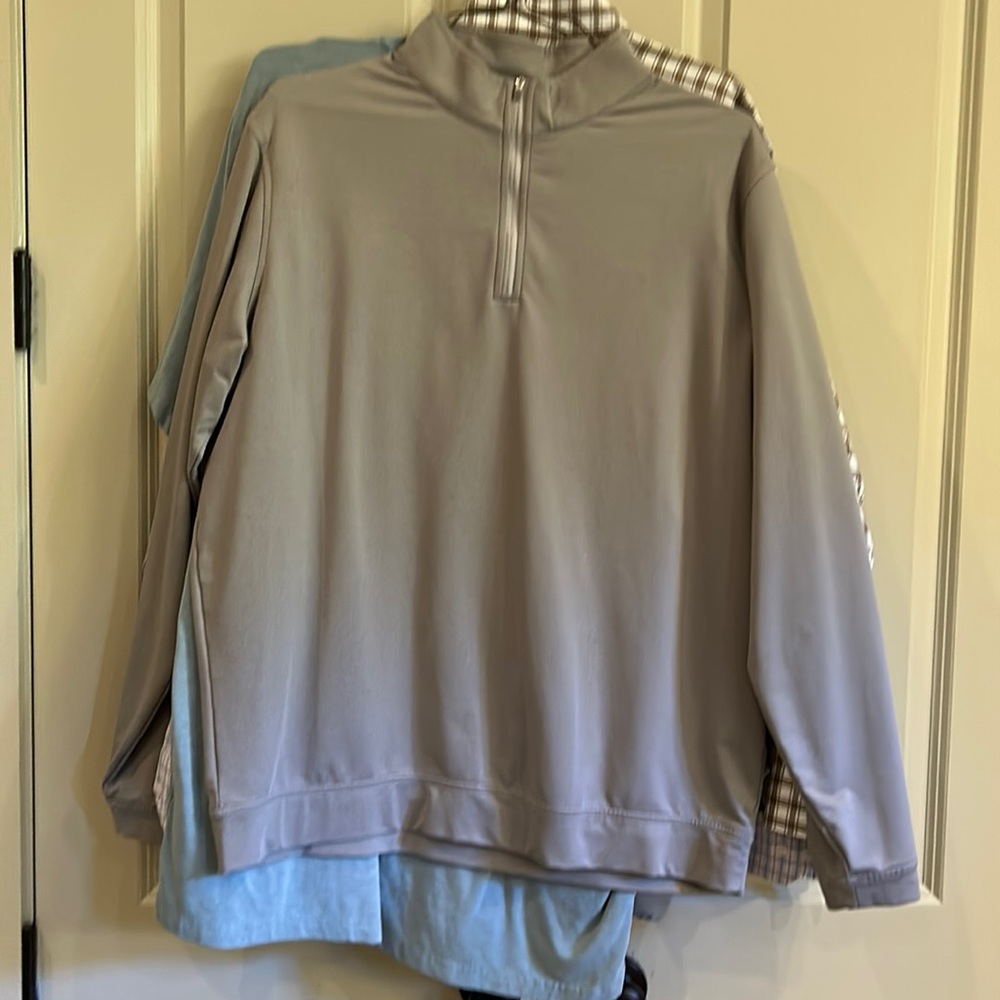 Peter Millar. Quarter Zip. Gray Pull Over. Men’s … - image 1